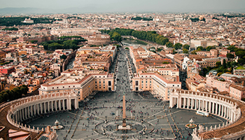 A busy city street in Rome
